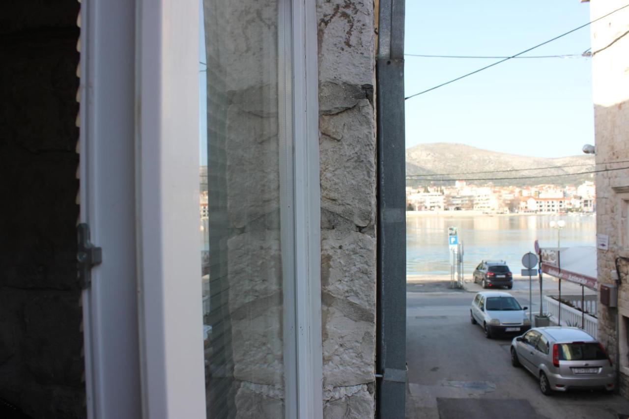 Lira - Studio Apartment Trogir Eksteriør bilde