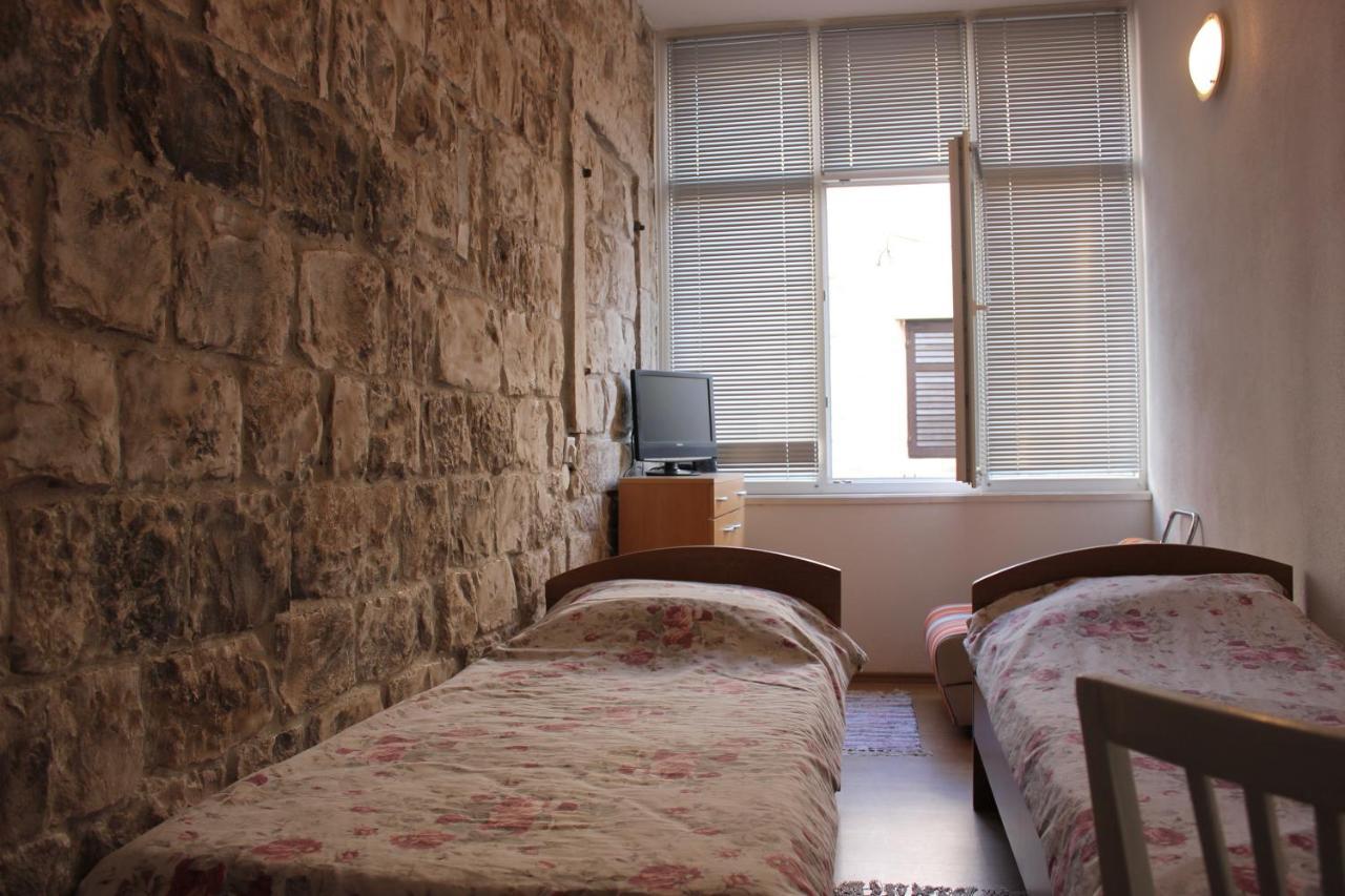 Lira - Studio Apartment Trogir Eksteriør bilde